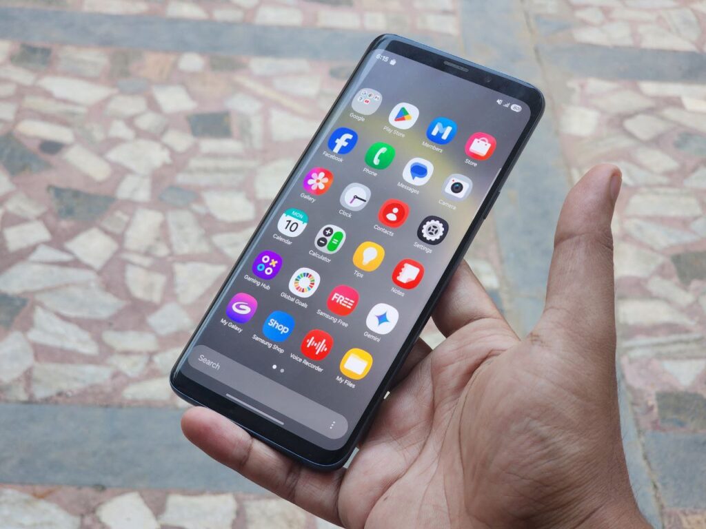 Galaxy s9 and note 9 oneui 7 update